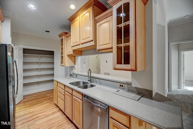 kitchen featuring sink, stainless steel appliances, light brown cabinetry, light wood-type flooring, and crown molding