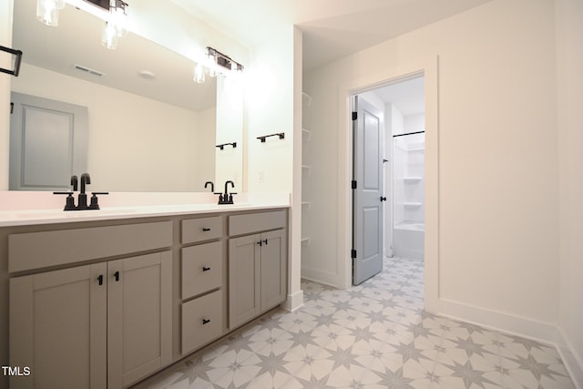 bathroom with vanity