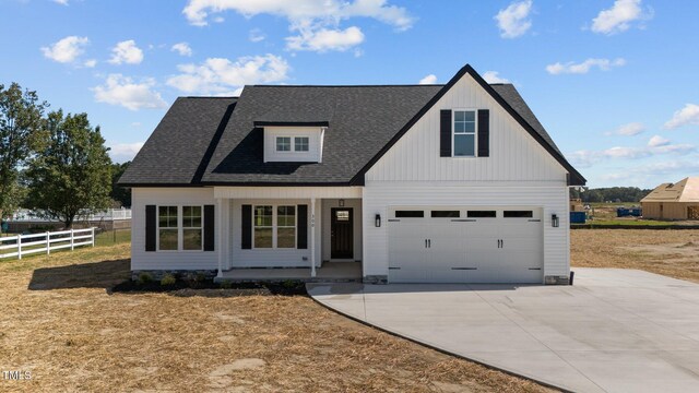 view of front facade with a garage