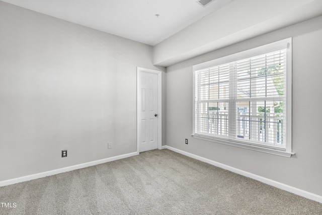 view of carpeted spare room