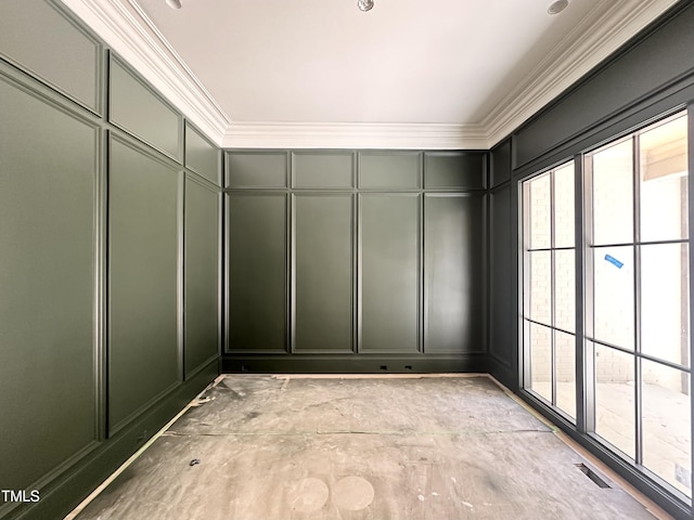 walk in closet featuring visible vents