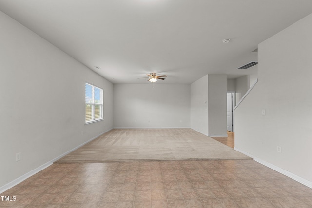 empty room with ceiling fan