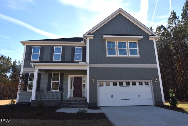 view of front facade featuring a garage