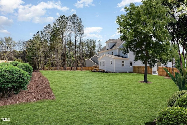 600 Darian Woods Dr, Holly Springs, NC 27540 - view of fenced yard