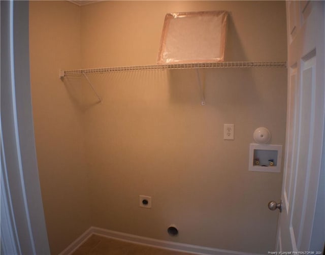 laundry area with electric dryer hookup and hookup for a washing machine