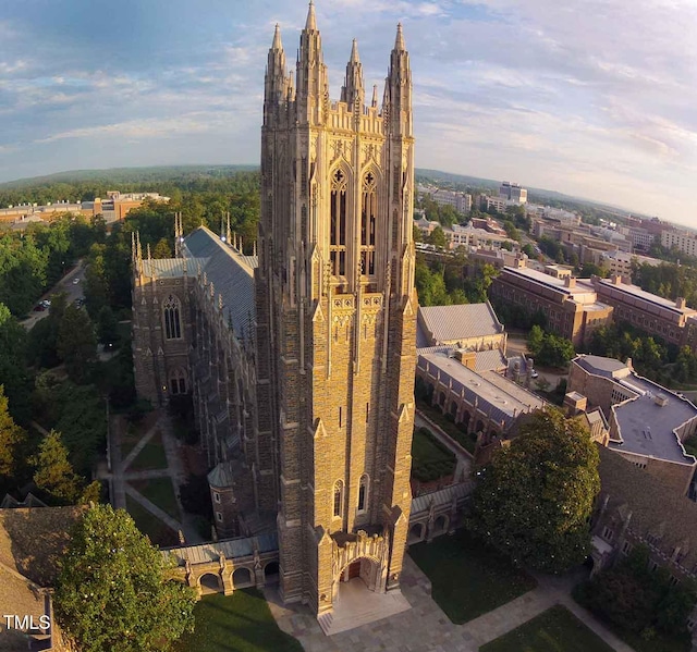 drone / aerial view featuring a view of city