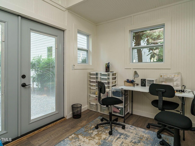 office area featuring crown molding and dark hardwood / wood-style flooring