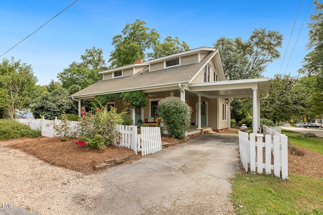 view of front of home with covered porch