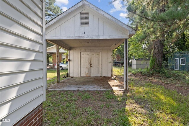 view of outbuilding