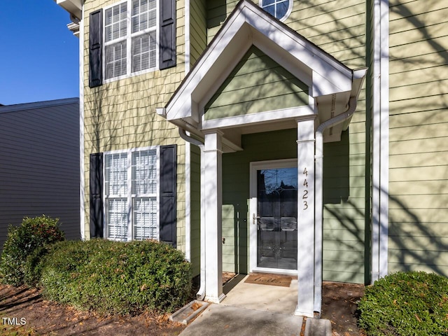 view of property entrance