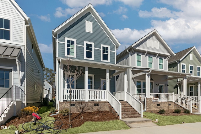 view of front of home featuring a porch