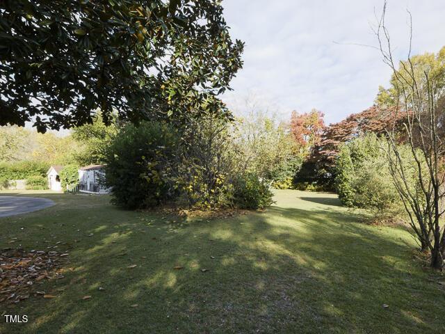 715 E Broad St, Fuquay Varina, NC 27526 - view of grassy yard