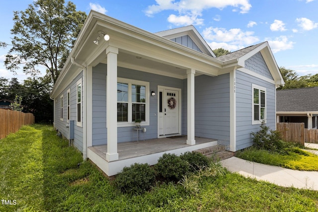 view of front facade with a porch