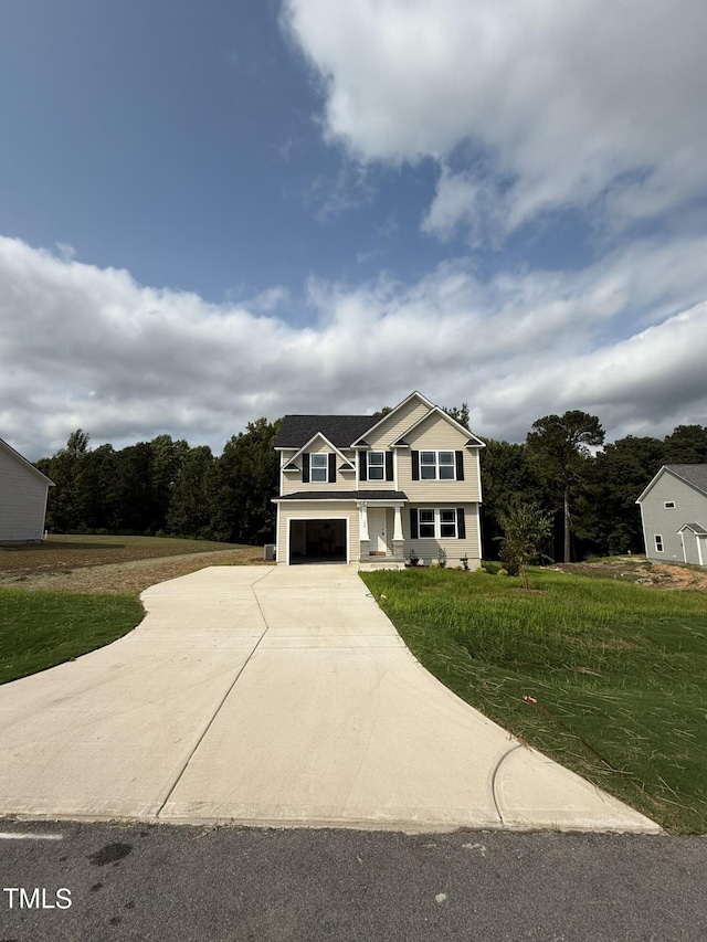 view of front of house featuring a front yard