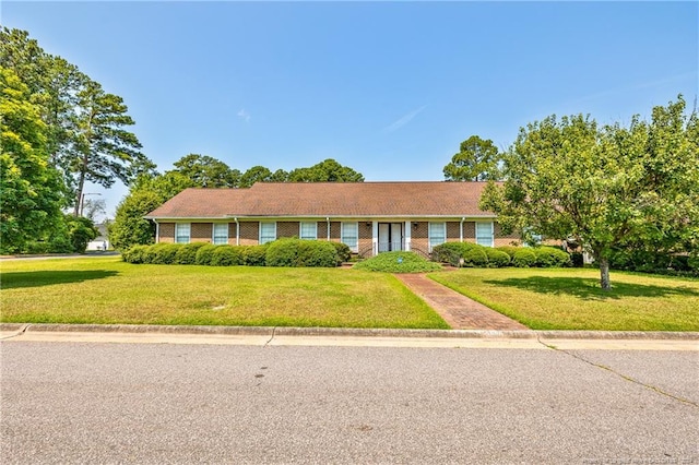 3580 Rosewood Dr, Lumberton, NC 28358 - photo 2