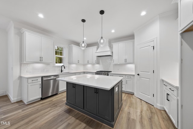 2621 Silver Gate Ct, Wake Forest, NC 27587 - kitchen featuring dishwasher, white cabinetry, light wood-type flooring, ornamental molding, and recessed lighting