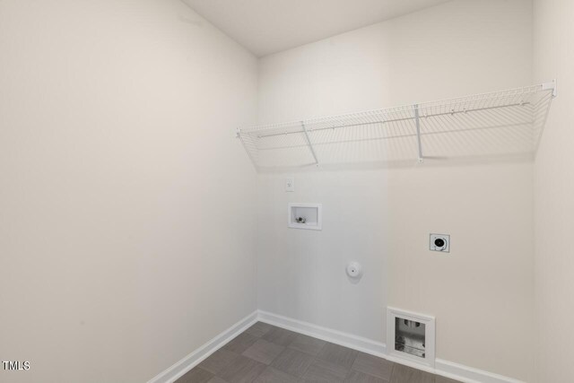 washroom with washer hookup, gas dryer hookup, and hookup for an electric dryer