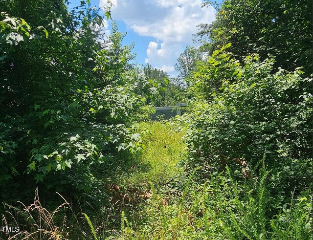 878 Old Hollow Rd, Winston-Salem, NC 27105