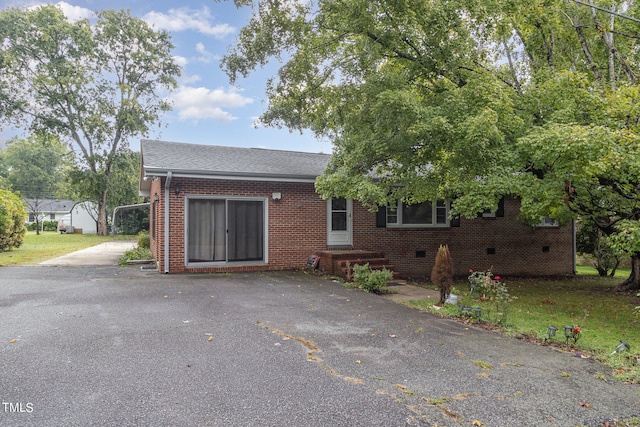 view of front of property