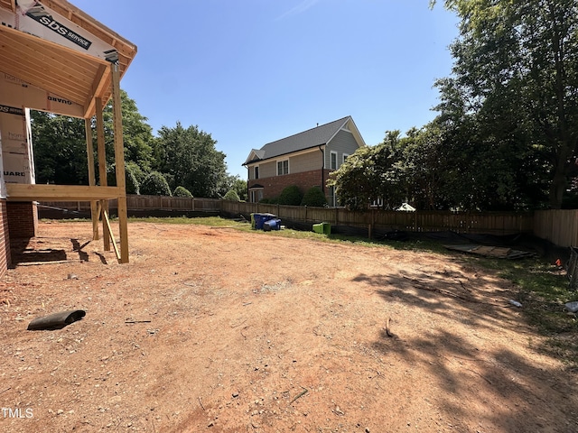 208 E Whitaker Mill Rd, Raleigh, NC 27608 - view of yard with fence