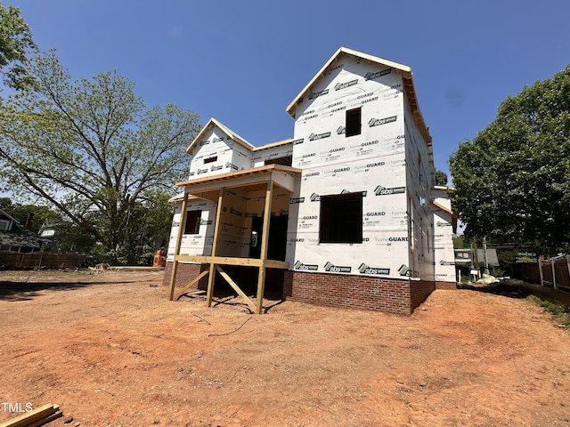 208 E Whitaker Mill Rd, Raleigh, NC 27608 - view of front of property featuring fence
