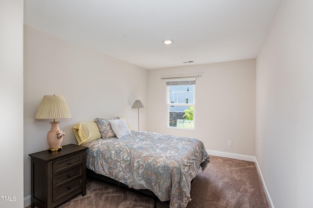 bedroom featuring carpet floors