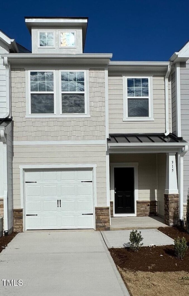 view of front of house with a garage