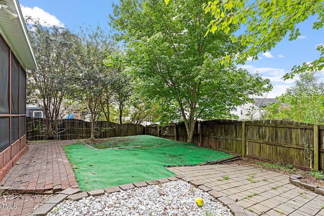 view of yard featuring a patio