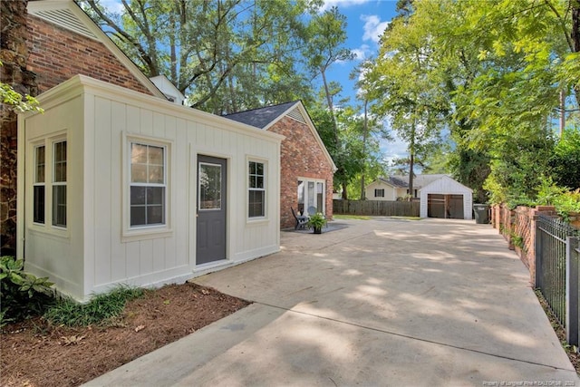 507 Huske St, Fayetteville, NC 28305 - exterior space with an outdoor structure and fence