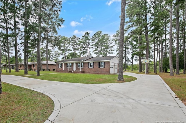 ranch-style home with a front lawn