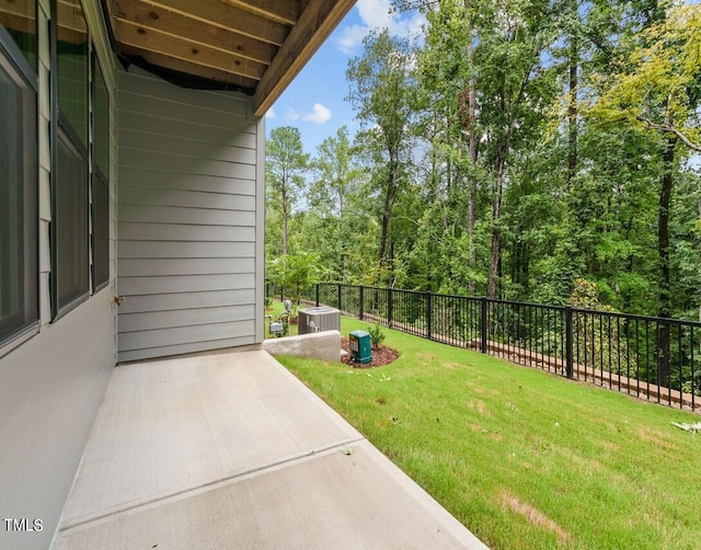 4505 Mint Leaf Ln, Raleigh, NC 27612 - view of yard with a patio area