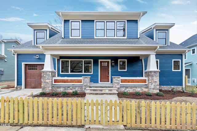 view of front of property featuring a porch