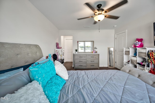 unfurnished bedroom featuring ceiling fan