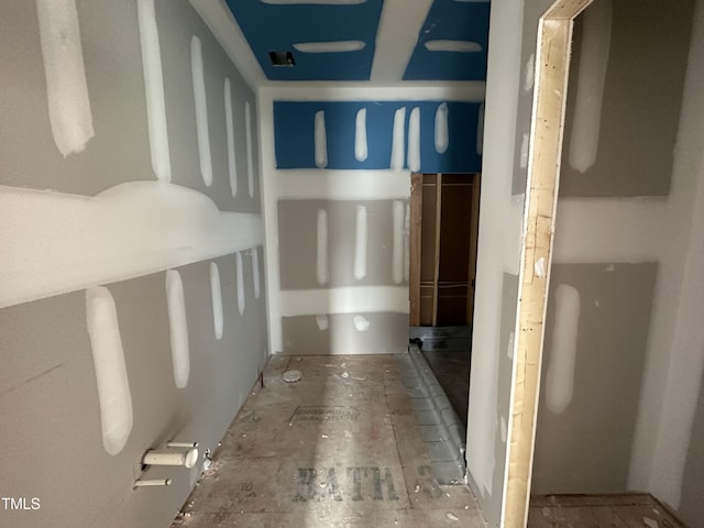 7000 N Ridge Dr, Raleigh, NC 27615 - view of bathroom