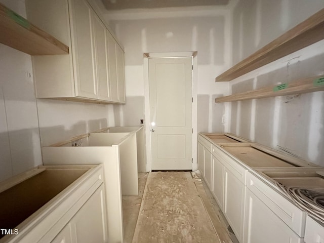 7000 N Ridge Dr, Raleigh, NC 27615 - view of laundry room