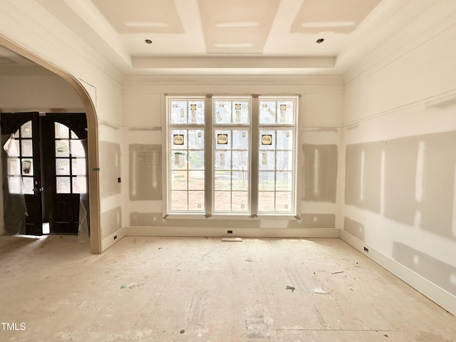 7000 N Ridge Dr, Raleigh, NC 27615 - empty room with arched walkways and a decorative wall