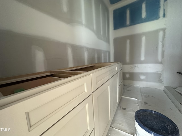 7000 N Ridge Dr, Raleigh, NC 27615 - view of bathroom