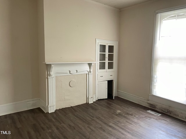 washroom featuring dark hardwood / wood-style flooring