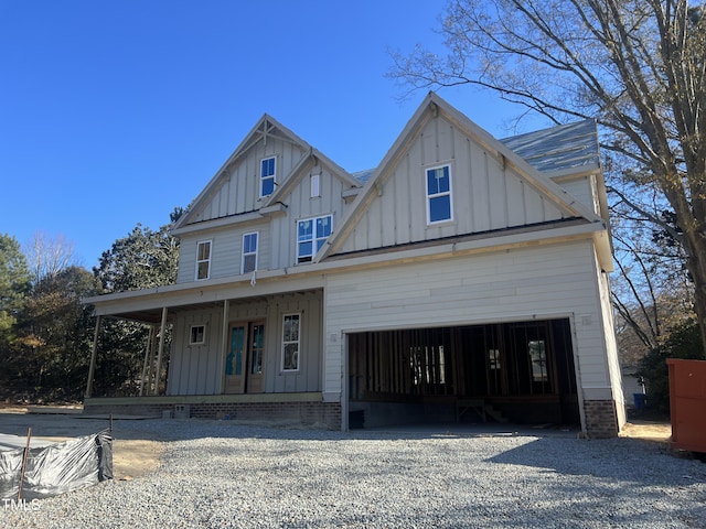 view of front of house with a porch