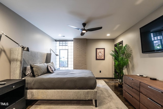 bedroom featuring ceiling fan