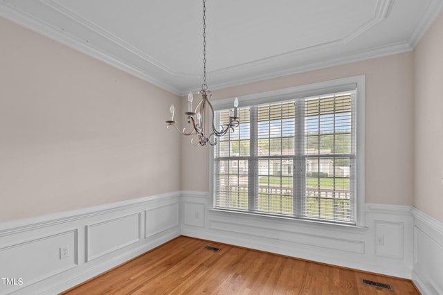 3806 Wyattwood Dr N, Wilson, NC 27896 - unfurnished dining area with plenty of natural light, visible vents, and an inviting chandelier