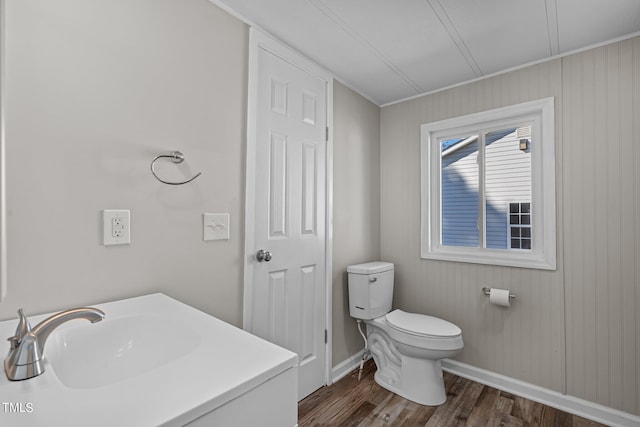 4193 Ji Oakes Rd, Bullock, NC 27507 - bathroom featuring toilet, wood finished floors, baseboards, crown molding, and vanity