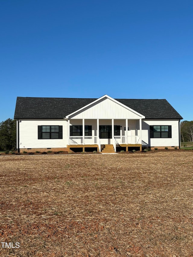 view of front of home featuring covered porch