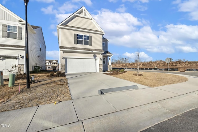 view of front of house featuring a garage