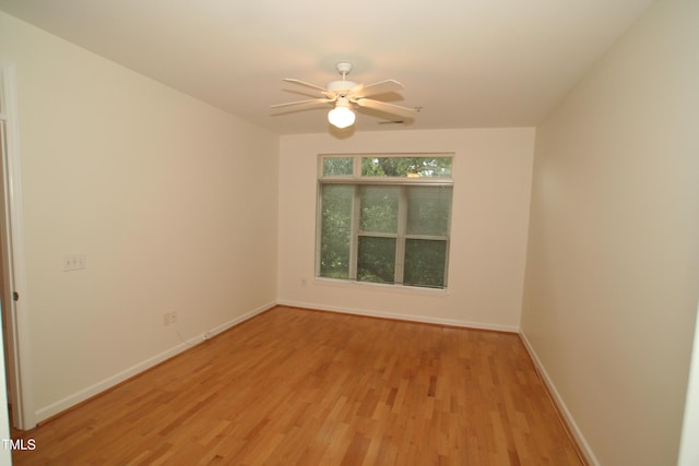 1001 Hillsborough St Unit 304, Raleigh, NC 27603 - empty room featuring light wood-style floors and a ceiling fan