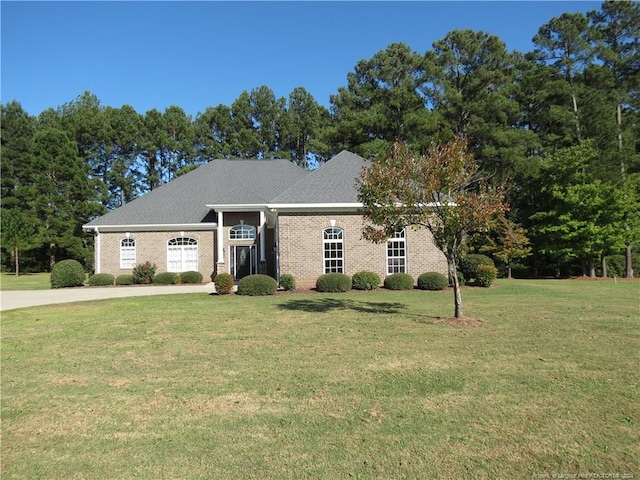 105 Water Fall Ln, Sanford NC, 27330, 3 bedrooms, 3 baths house for sale