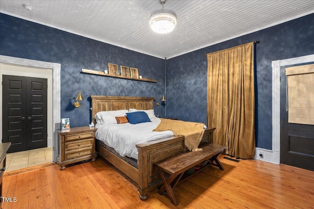 bedroom featuring hardwood / wood-style floors