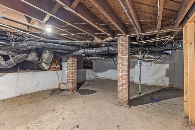 810 E Edenton St, Raleigh, NC 27601 - basement with water heater