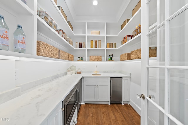 pantry featuring sink