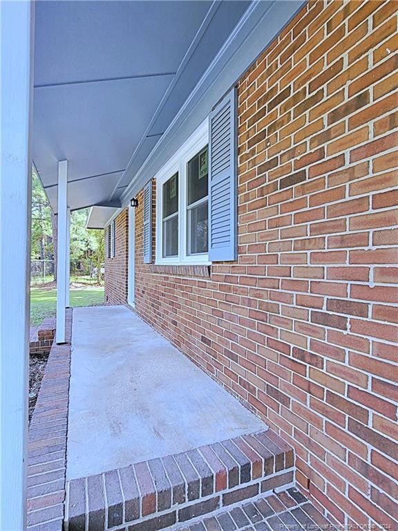 view of patio / terrace with covered porch